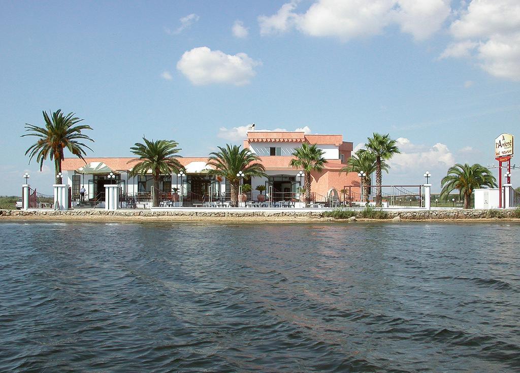 Hotel L' Anicre Varcaturo Exterior photo